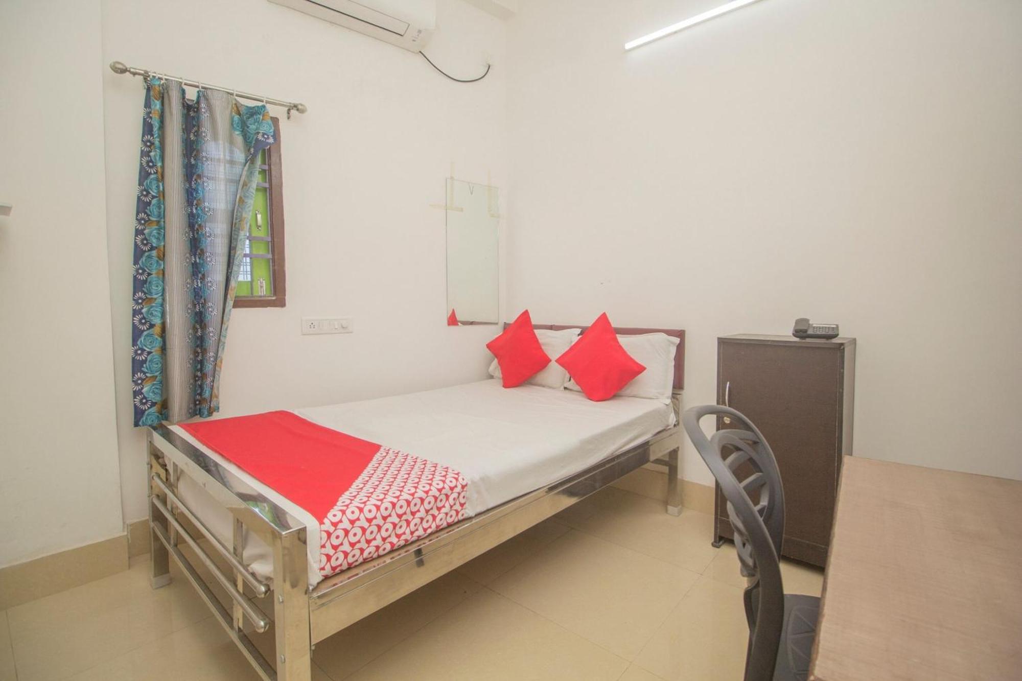 Hotel O Kshounish Residency Māldah Eksteriør bilde